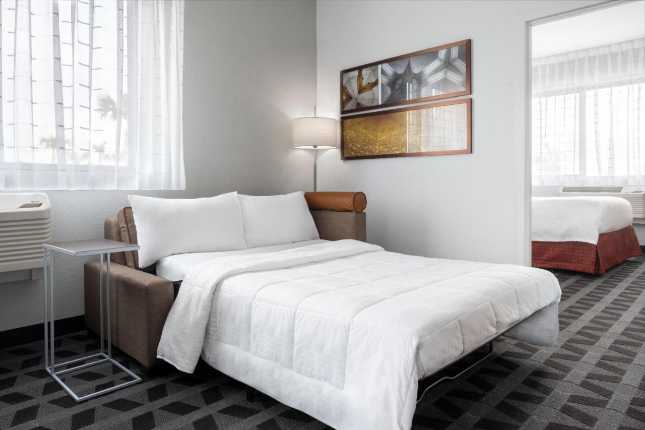 Towneplace Suites By Marriott Venice Venice Gardens Exterior photo